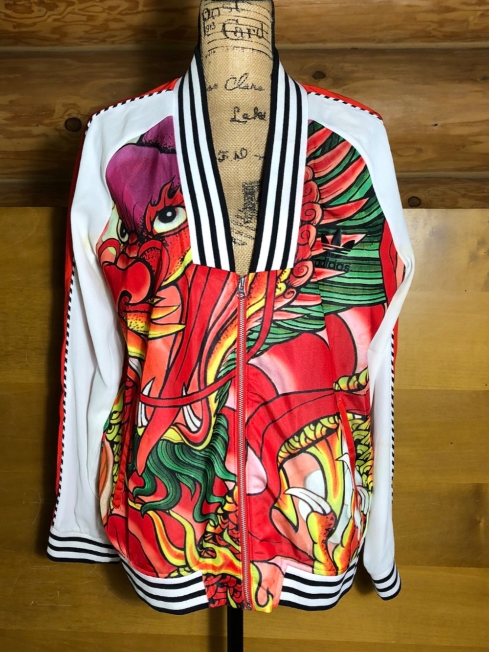 BNWT Adidas Rita Ora Dragon Print Track Jacket - Picture 4 of 7